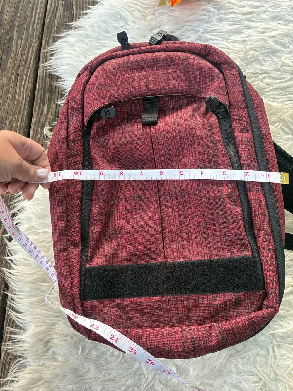 Vertx compact maroon
